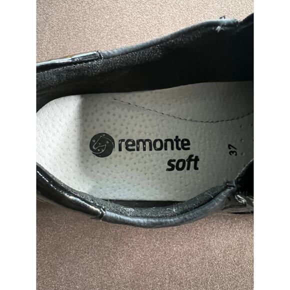 Remonte Soft Women's Black Leather Textured Slip-On Sneakers Size EU 37 New - Picture 8 of 12
